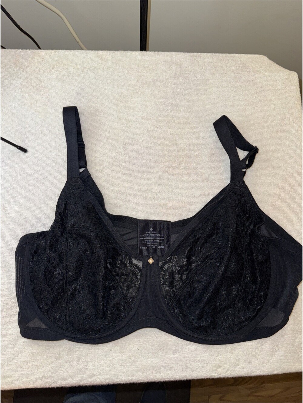 BREEZIES UNDERWIRE Lace UNLINED SUPPORT BRA BLACK SZ 48D Side Support